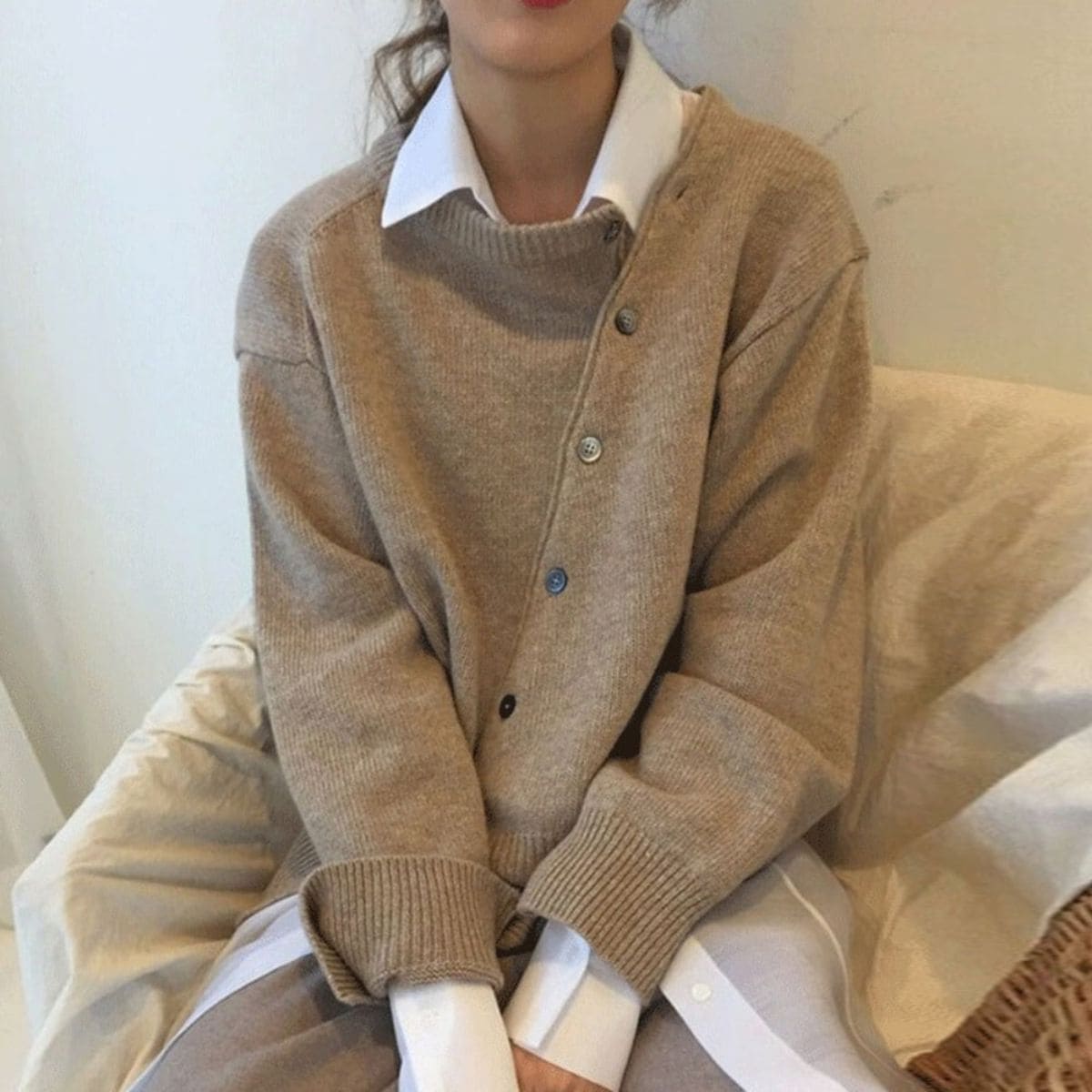Luna | Cardigan Asimmetrico a Maglia