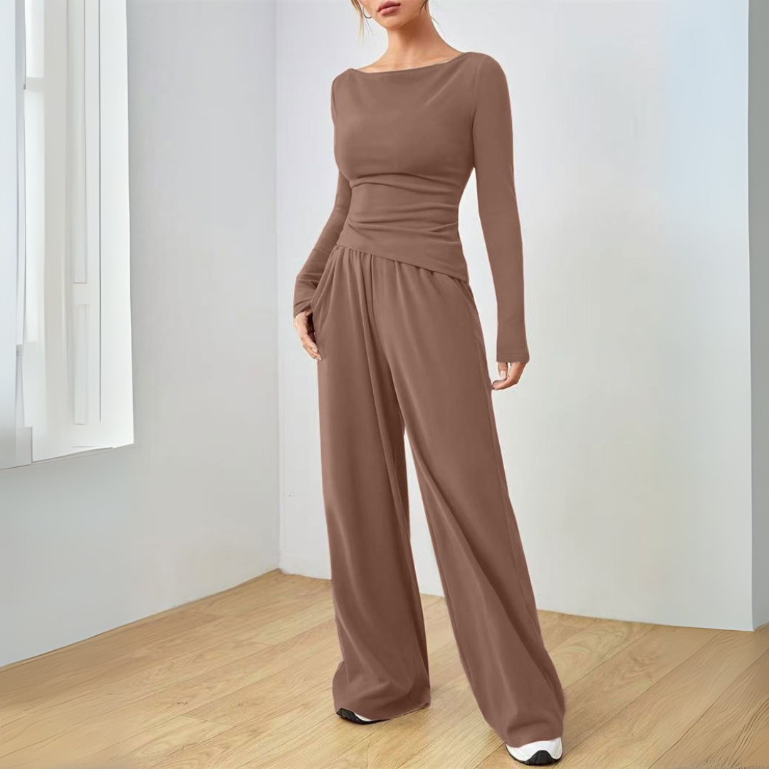 Abigail | Completo Elegante Avvolgente