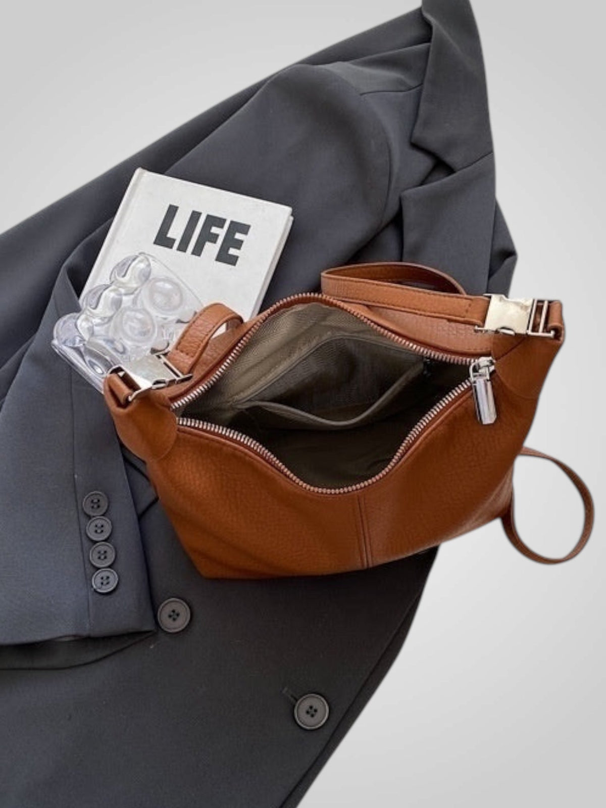 Via | Borsa Elegante