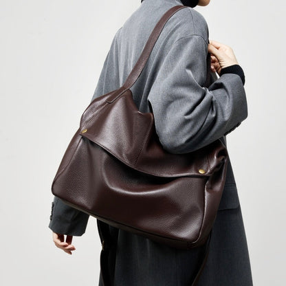 Adriana | Borsa Minimalista in Pelle Autentica Morbida e Retro per il Giorno