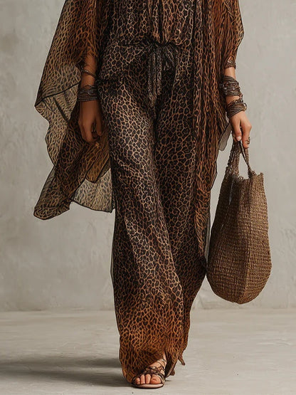 FERNANDA | Set Leopardato in Tre Pezzi con Cardigan in Chiffon