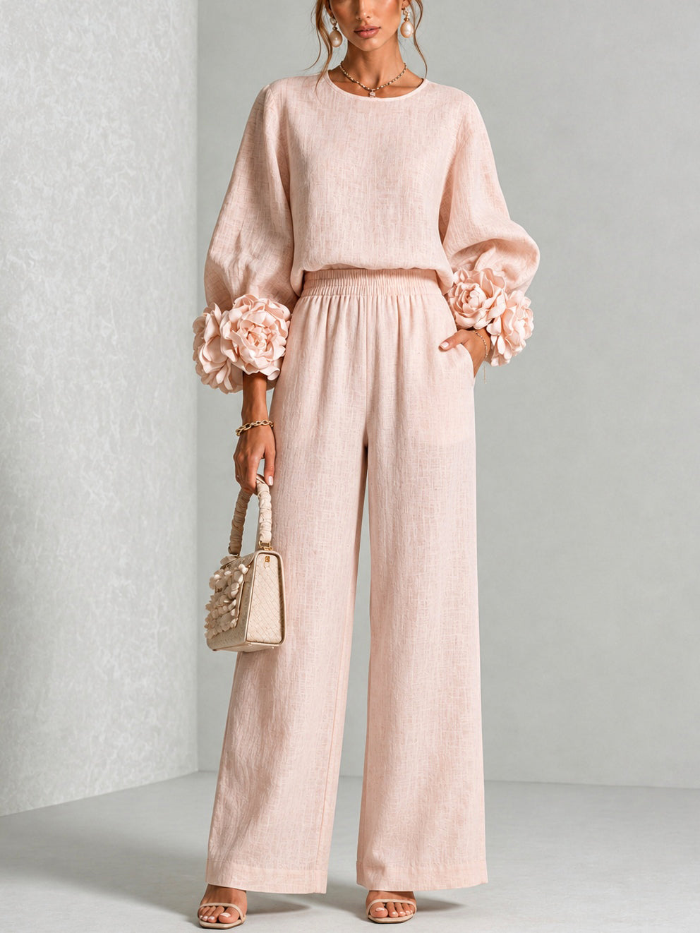 VITTORIA | Set a Due Pezzi con Polsini Floreali