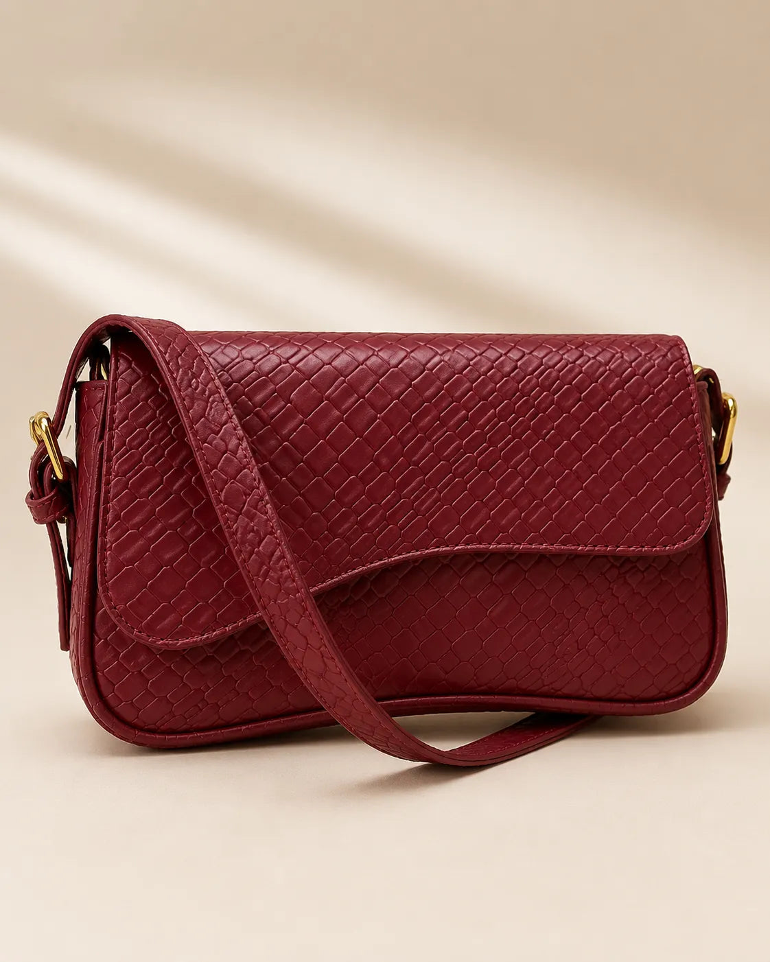 Elara | Borsa a Tracolla con Patta Curva