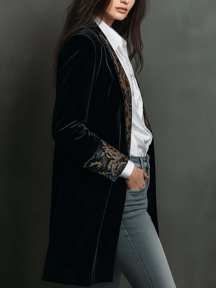 Clarissa | Blazer Lungo con Revers in Broccato