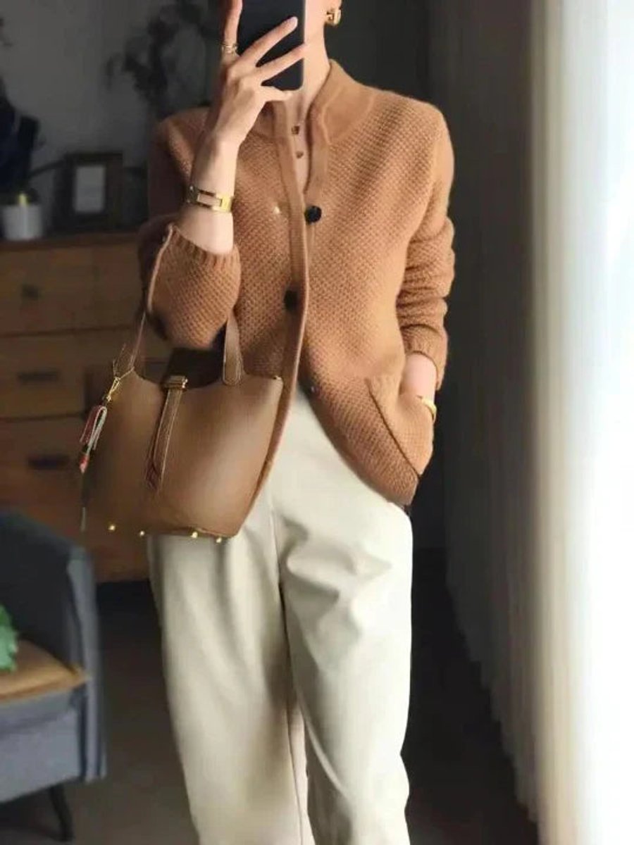Penelope | Cardigan con Bottoni Frontali