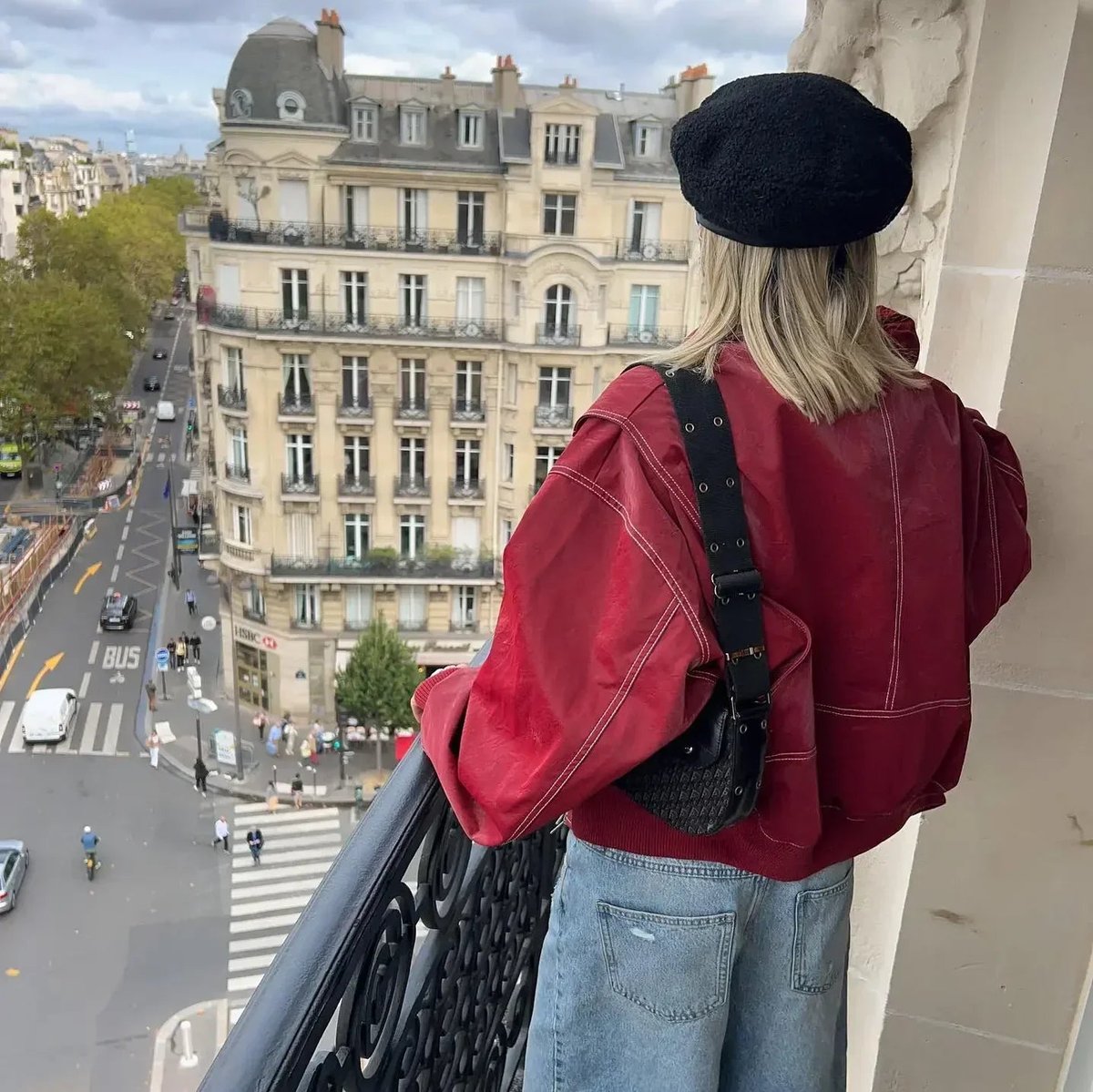 Renée | Bomber Oversize con Cuciture a Contrasto