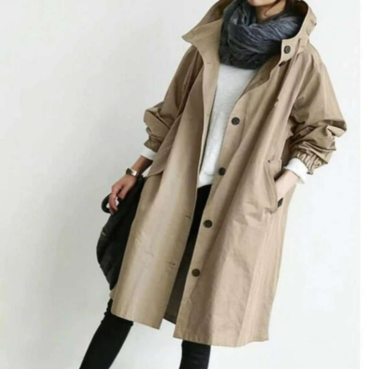 Maisie | Cappotto Oversize con Cappuccio e Bottoni