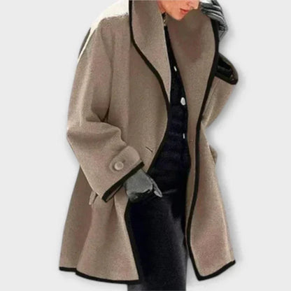 Flora | Cappotto Oversize con Bordo a Contrasto