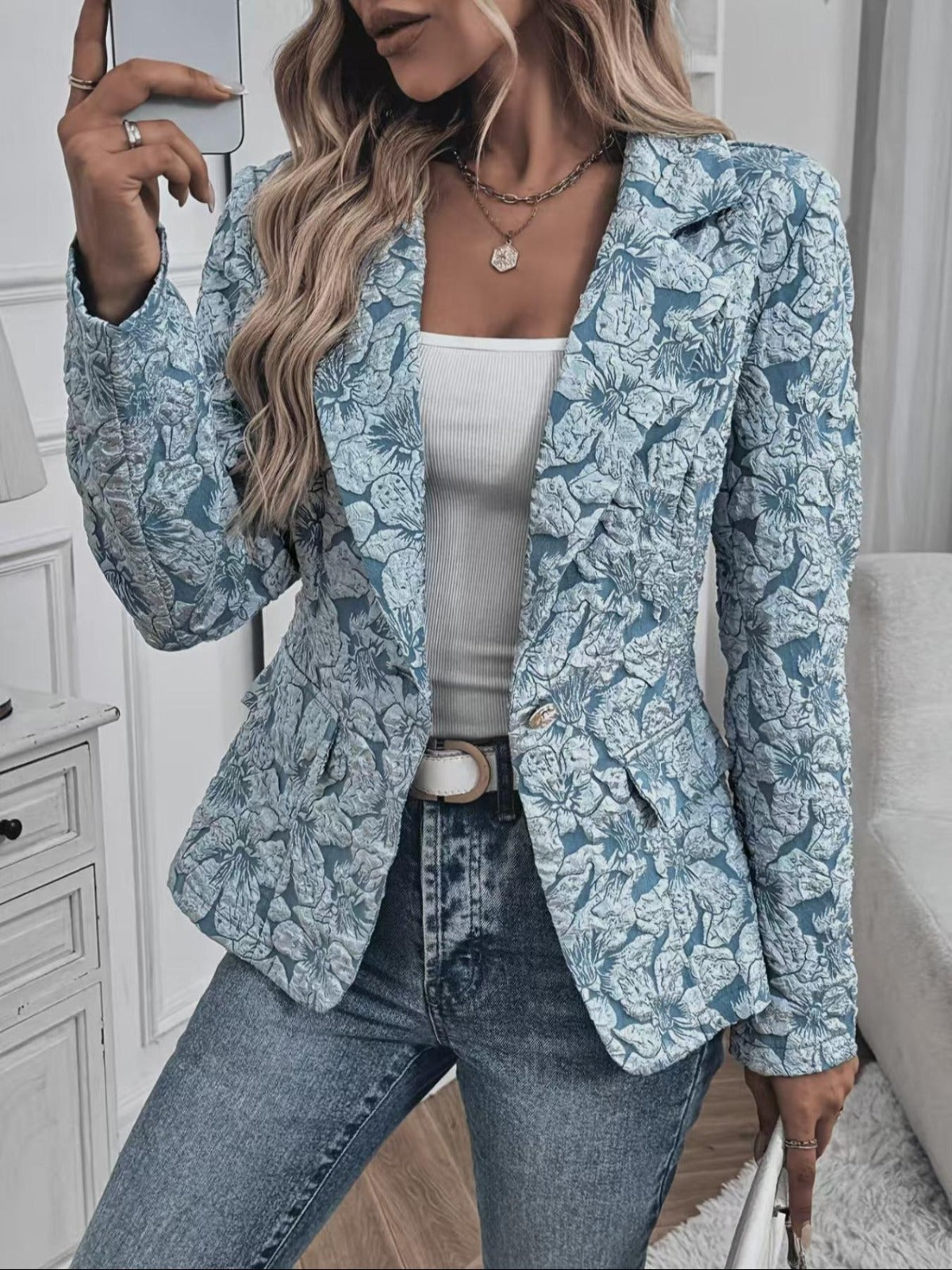 Loretta | Blazer Sciancrato in Jacquard Floreale